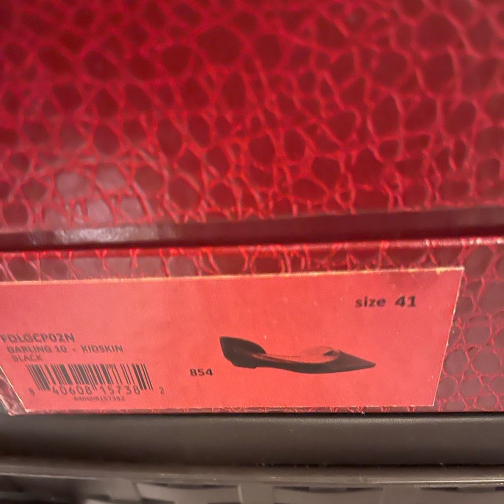 Tamara Mellon “Darling” Flats size 41 never worn in box. Black on trend.